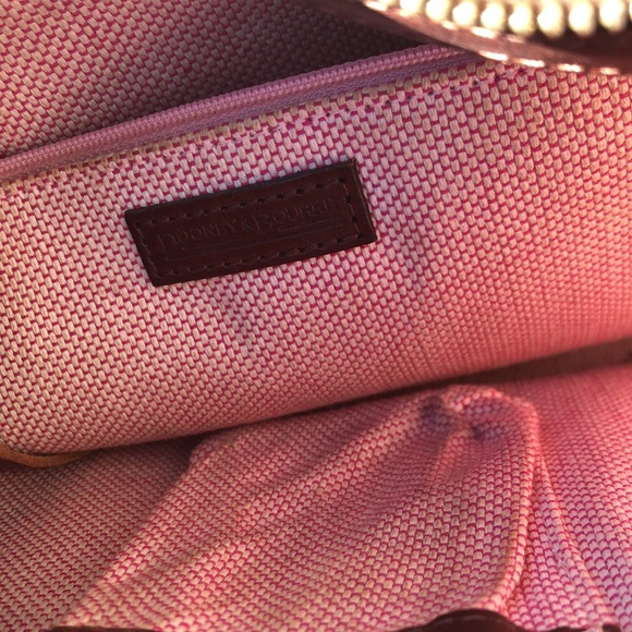 Dooney and Bourke Handbag - Picture 9 of 9